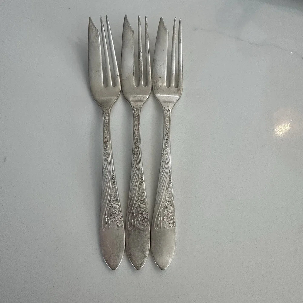 Reed‎ & Barton Set Of 3 Pastry, Oyster Or Cocktail Forks Silver Plated 6 1/2